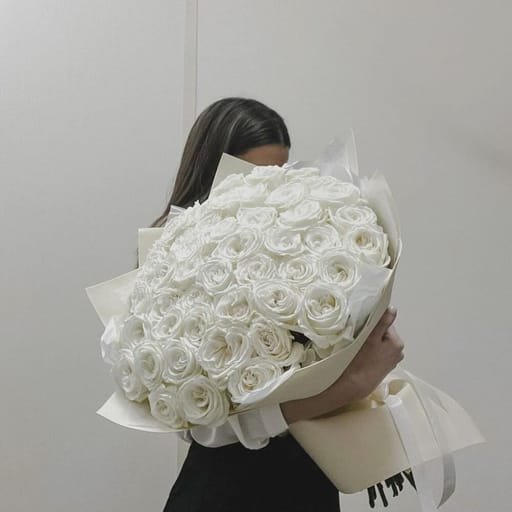 100 Roses