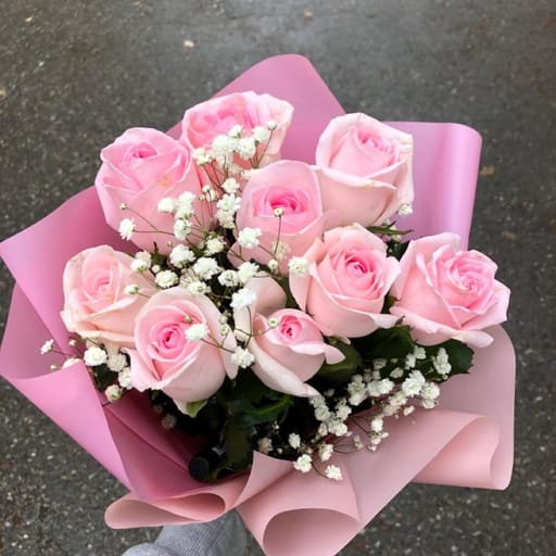 9 Roses