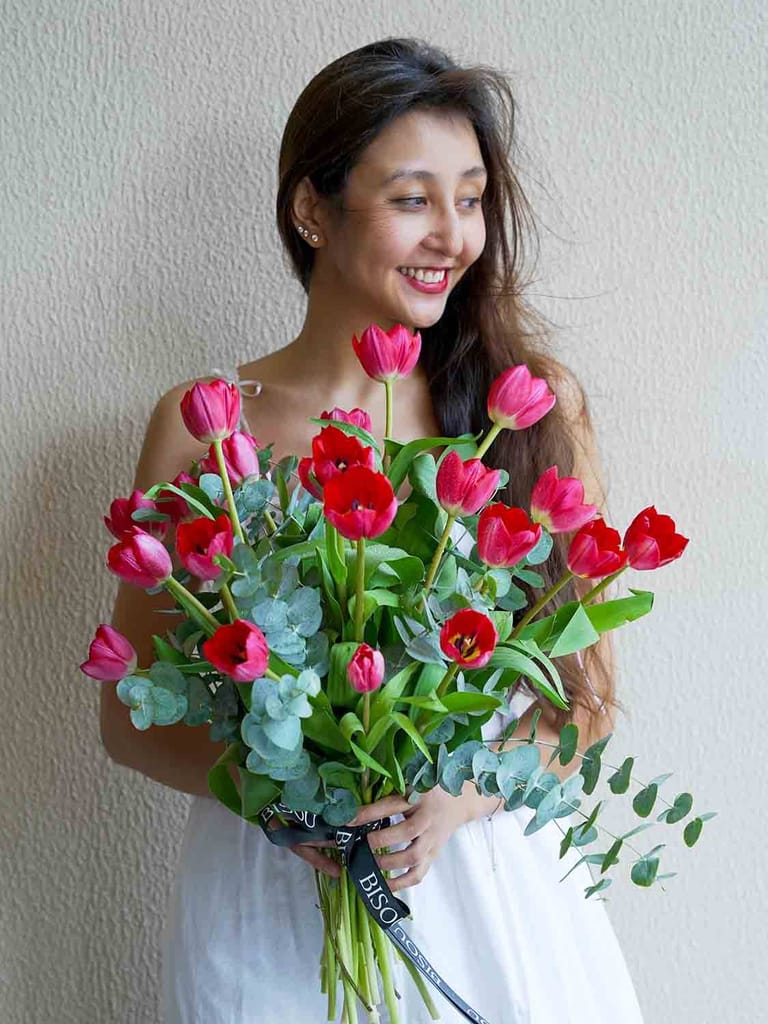 Blushing Tulip Delight - Image 1