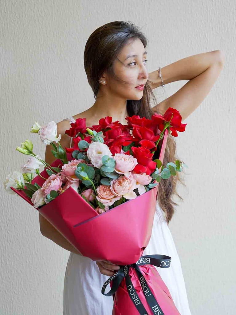 Romantic Blush Bouquet - Image 1