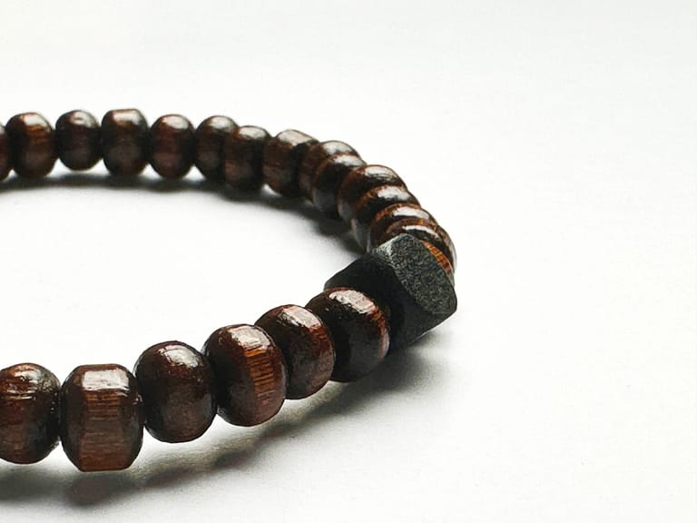 Bohemian bracelet with an odd bead - Image 2