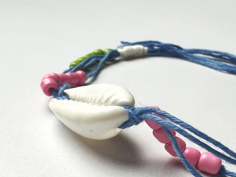 Blue threaded cowrie shell with colorful beads anklet - Image 2