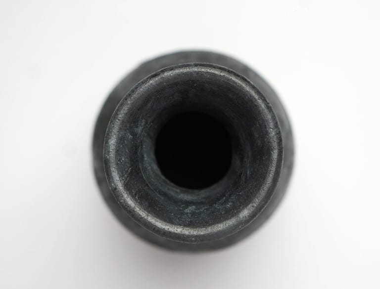 Nebula Noir Decanter - Image 3