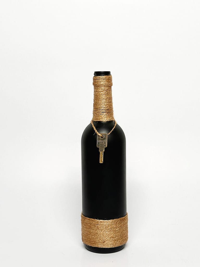 Ebony Elegance 03