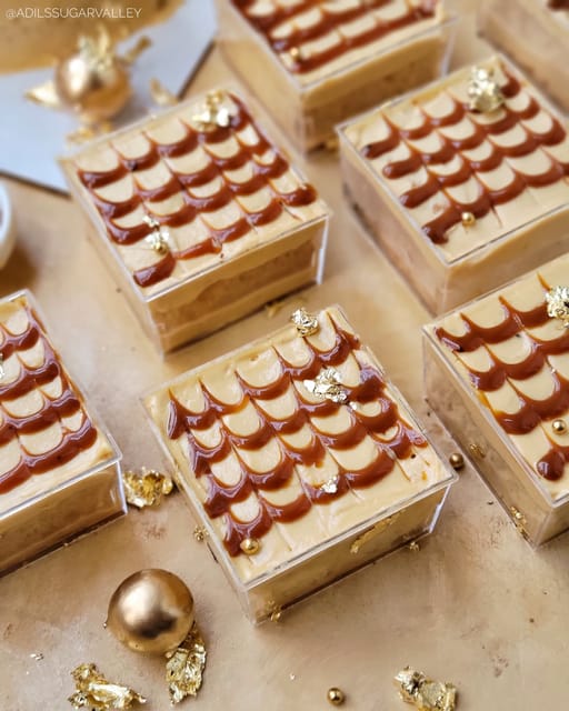 Tres leches cups