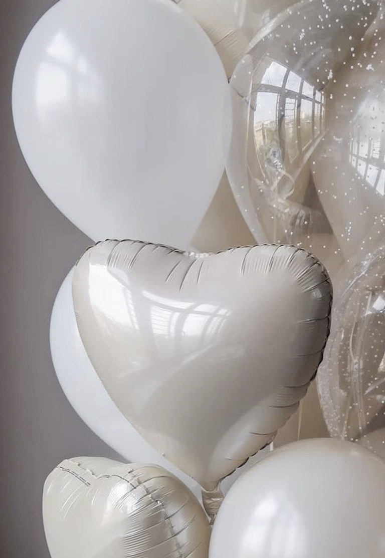 Whitehall Elegance - 13 Balloon Set - Image 1