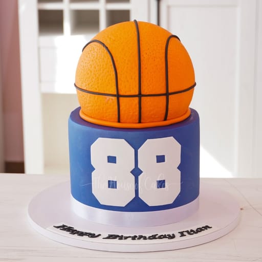 Basketball Cake 1