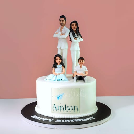 Power woman and family cake