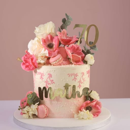 Jubilee cake for her