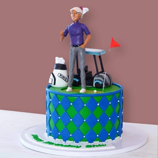 Par-Tee Delight Golf Cake