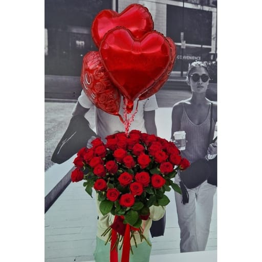 Red Roses and Balloons