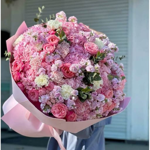 Huge Luxury Pink Bouquet