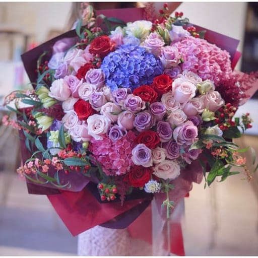 Luxury Charm Hand-Tied Bouquet