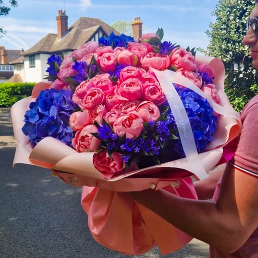 Peonies Mona Mix Bouquet