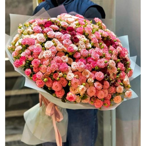 Luxury Spray Roses Bouquet