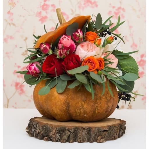 Roses Pumpkin Luxury Arrangament