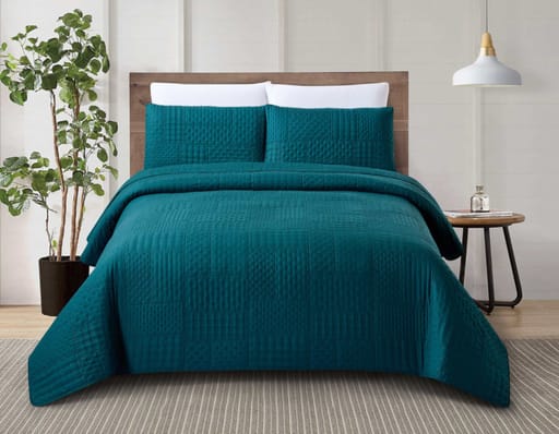 Teal - AC Quilt with Pillowcases Set