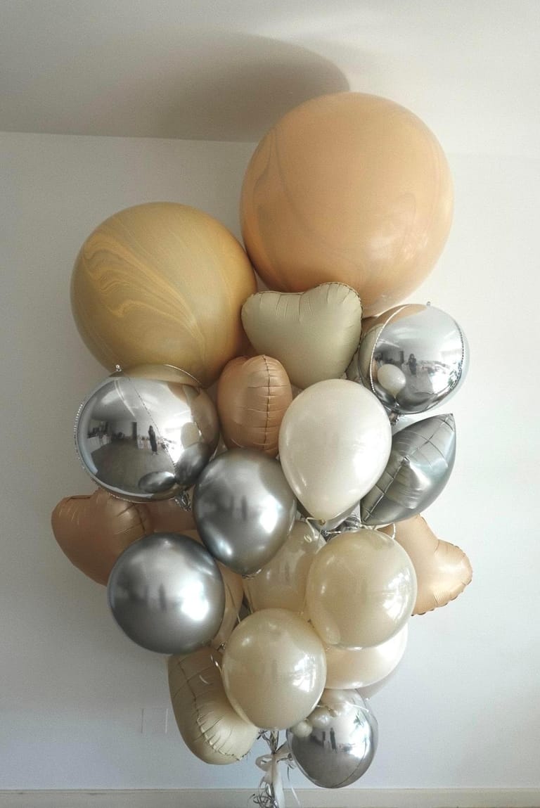 Nude Marble Balloon Bunch - Image 2