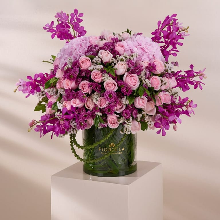 pink orchid Élan - Image 1