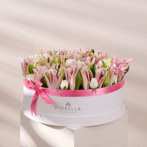 grande round box - roses & lilies