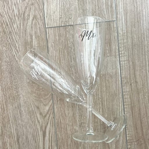 “Mr. & Mrs.” Gift Box