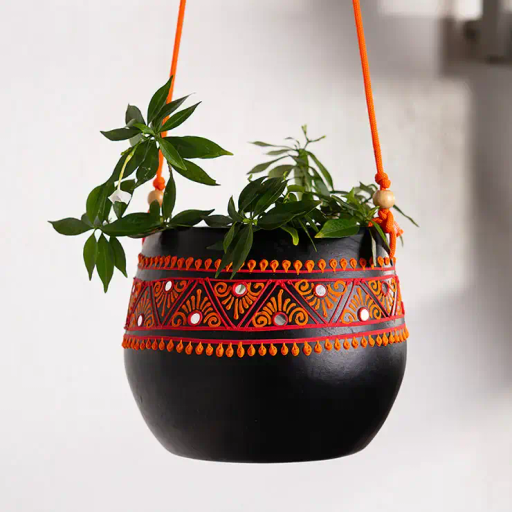 Hand-Painted Hanging Planter (2 Colors)