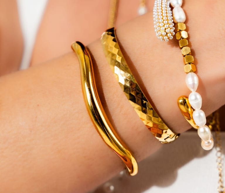 Hera Bangle - Image 1