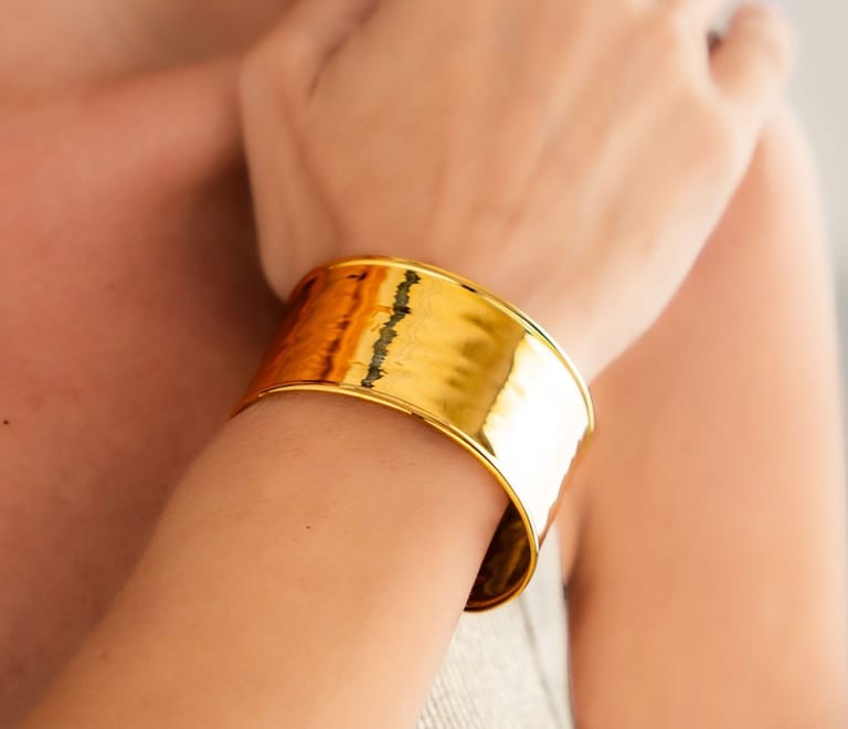 Sola Cuff - Image 1