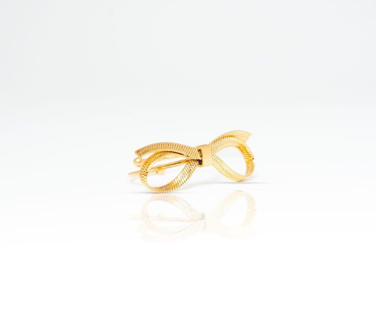 Isabella Bow Ring - Image 3