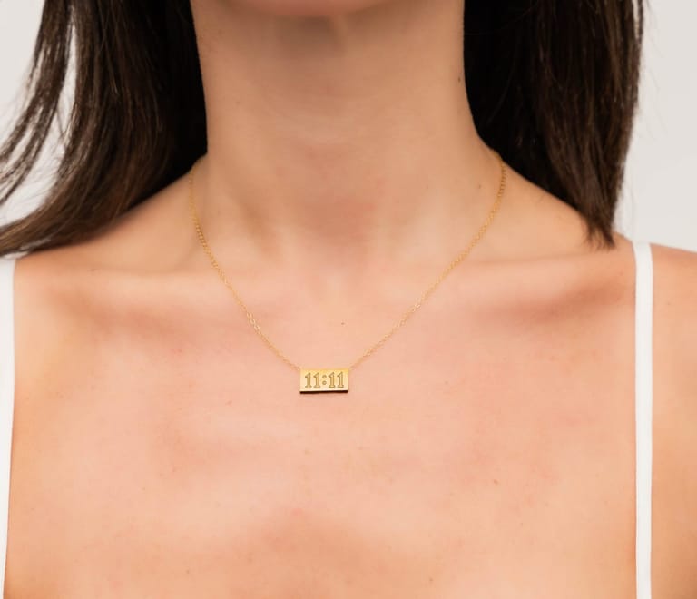 Serena Pendant Necklace - Image 3