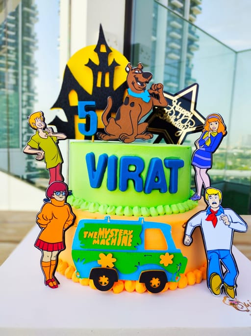ScoobyDoo theme cake