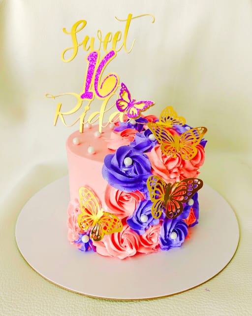 Sweet 16 theme cake