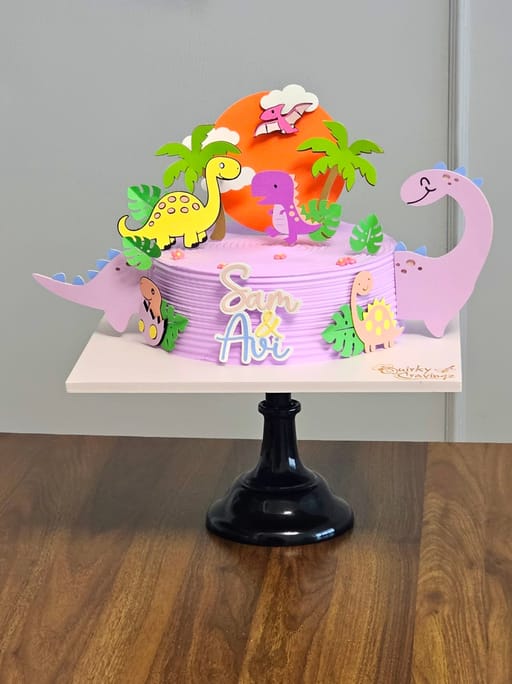 Dinosaur theme cake