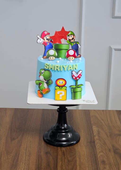 Super Mario theme cake