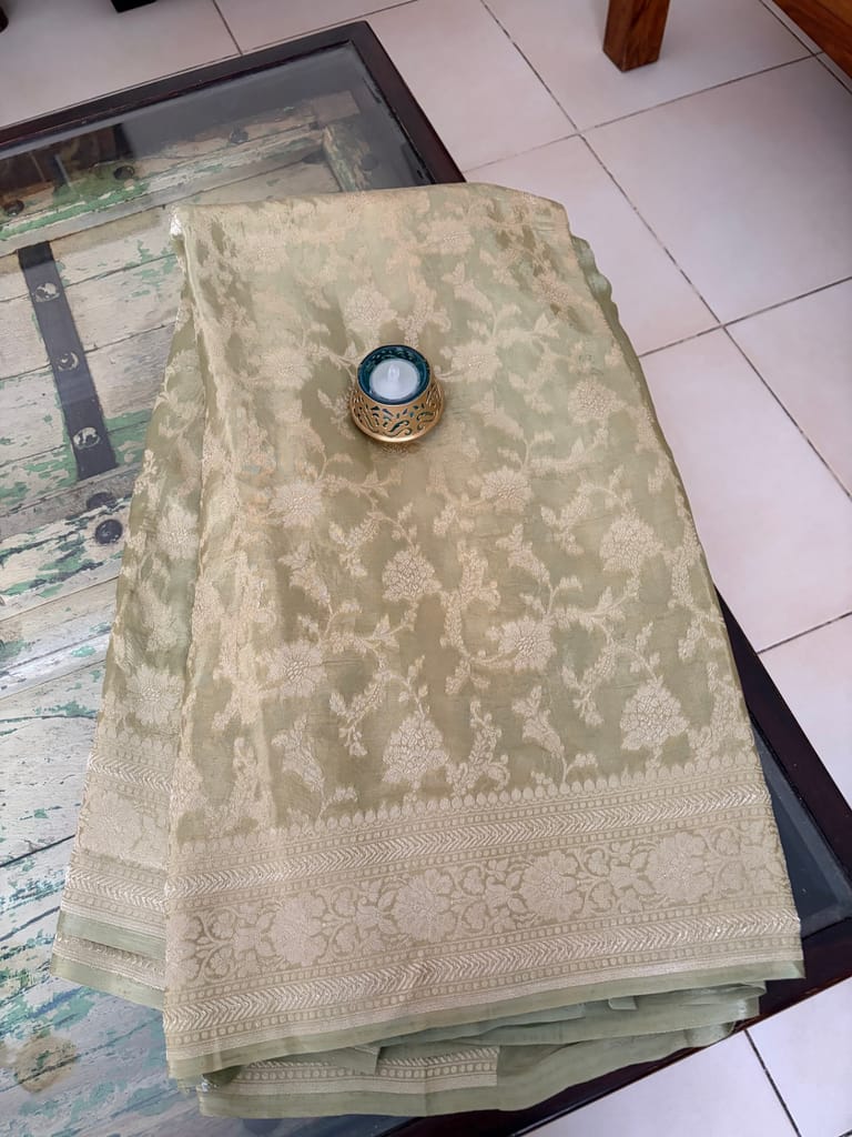 Soft green katan crepe benerasi