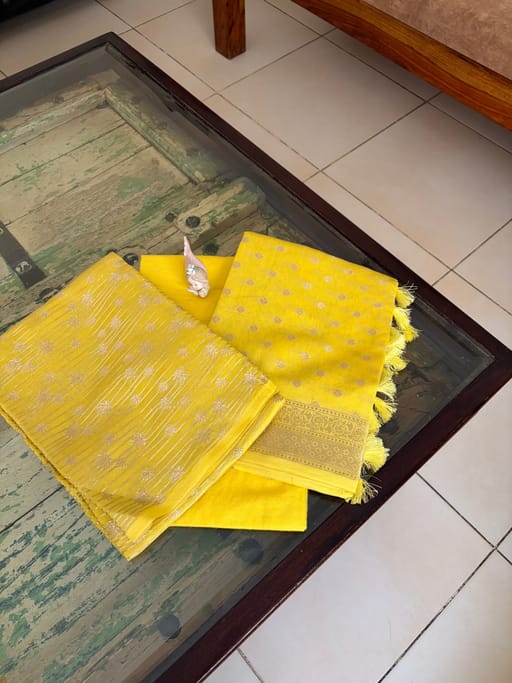 Yellow pure benerasi suit piece