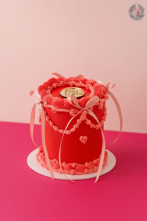 Mini Vintage Bow Cake