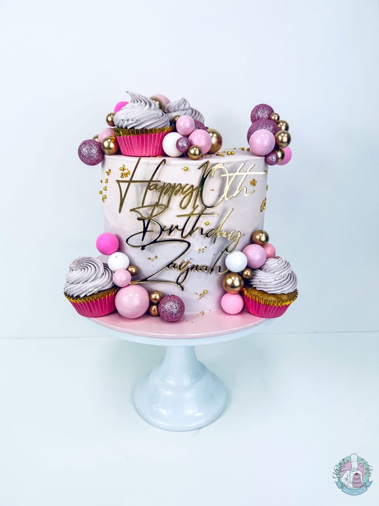 Cupcake Birthday Cake - Image 1