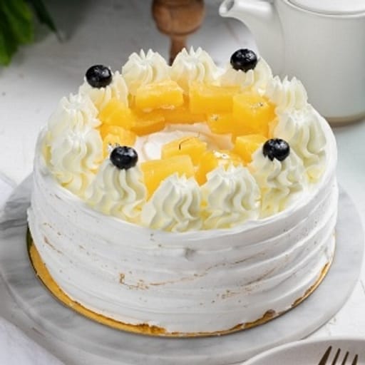 TRADITIONAL PINEAPPLE CAKE (EGGLESS)
