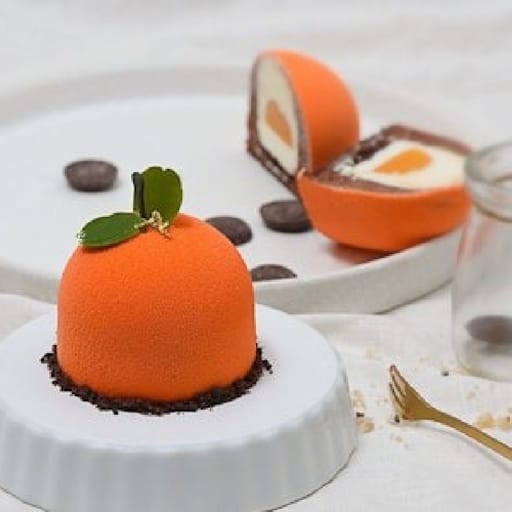 CHOCOLATE MANDARIN FUSION PASTRY