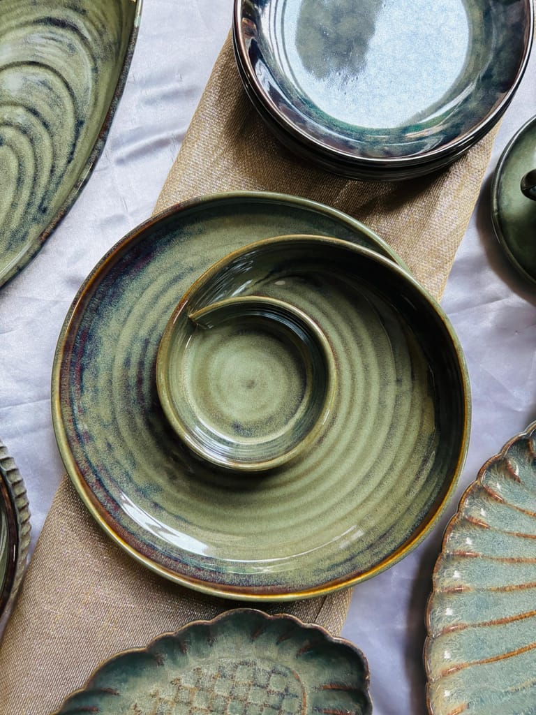Olive Single Dip Chip Serving Platter - Image 1