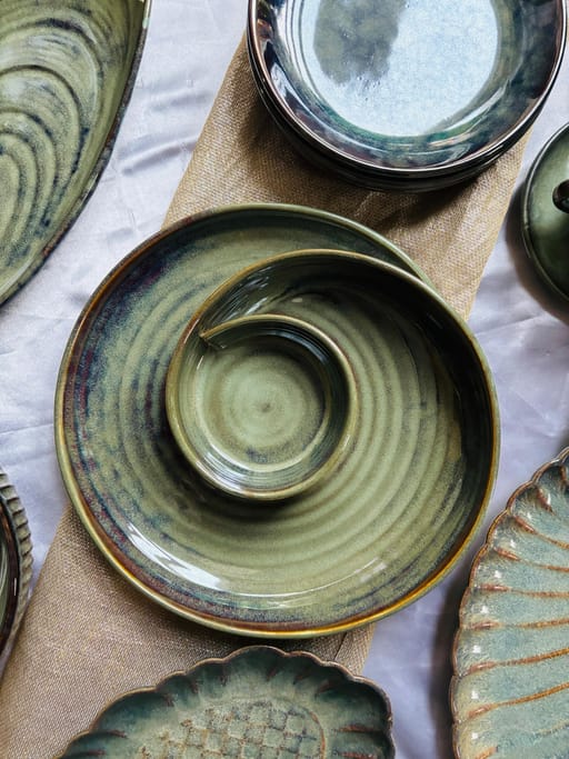 Olive Single Dip Chip Serving Platter
