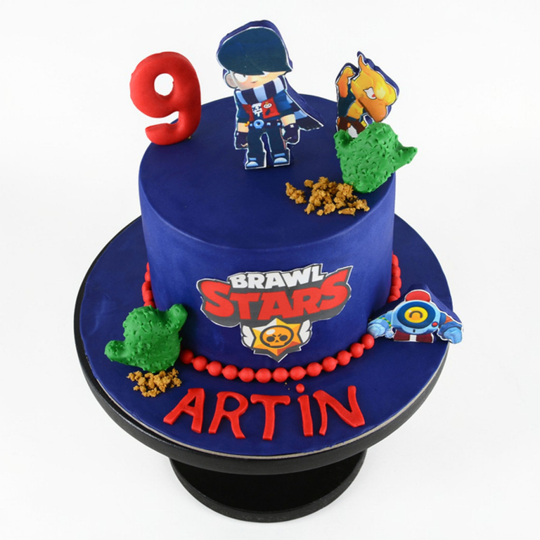 Action-Packed "Brawl Stars" Gamer Cake - Image 1