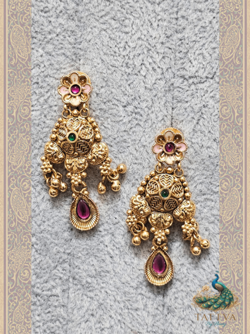 Earring
