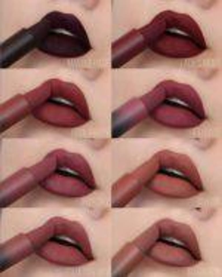 Huda Beauty – Power Bullet Matte Lipstick - Image 4