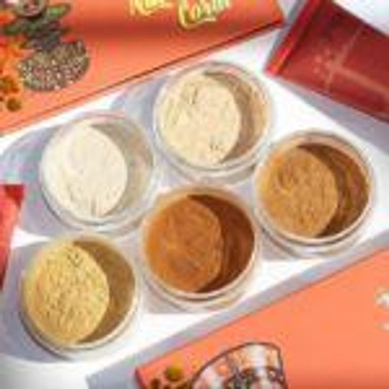 Juvias Place – I Am Magic Loose Setting Powder - Image 5