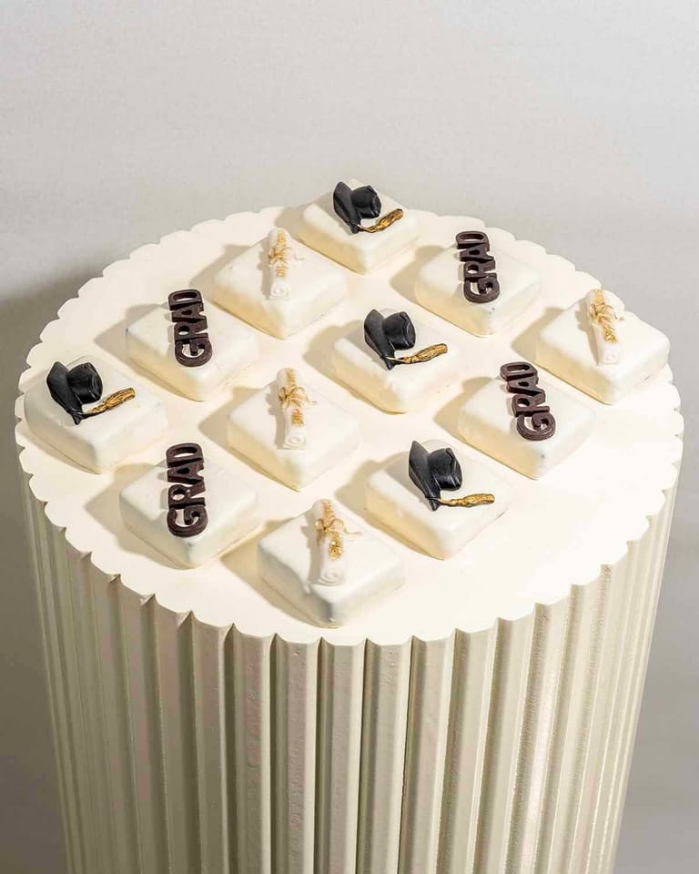 Graduation Cake bites 2024 by NJD - Image 3