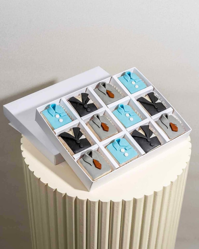 Father's Day Cake Bites 24pc Gift by NJD - Image 4