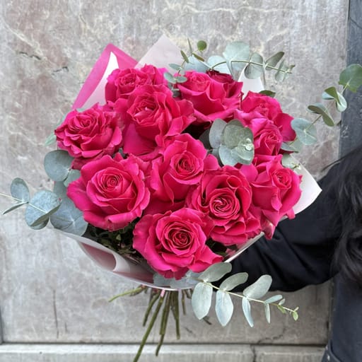 Rosas Fucsia ( 12 rosas )