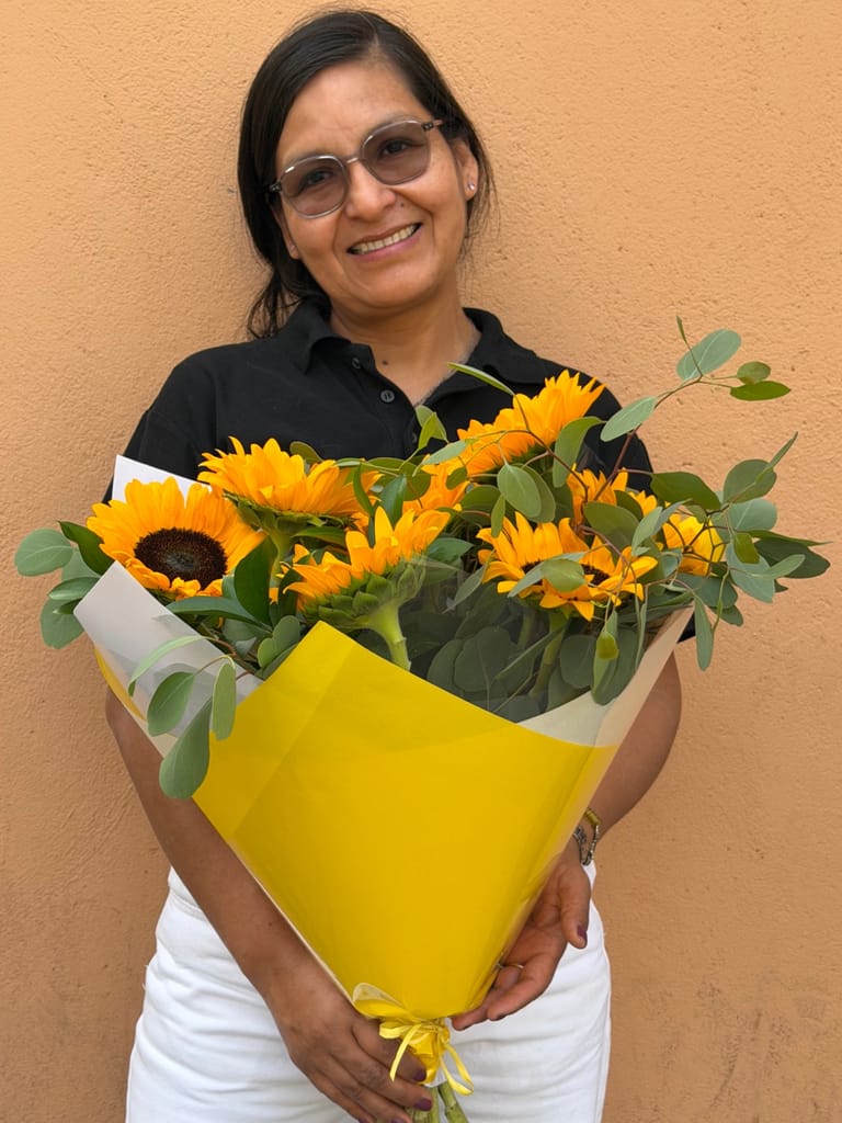 Ramo de Girasoles - Image 2